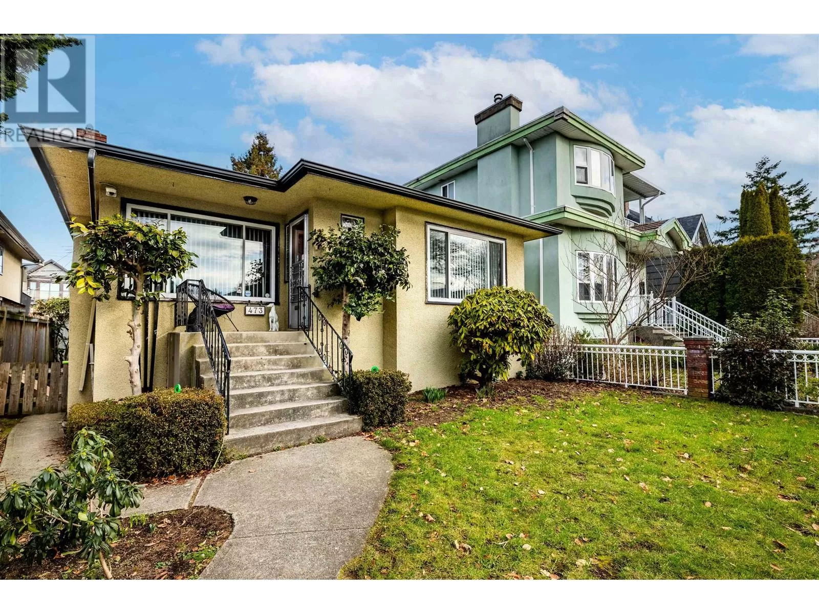 House for rent: 473 E 54th Avenue, Vancouver, British Columbia V5X 1L3