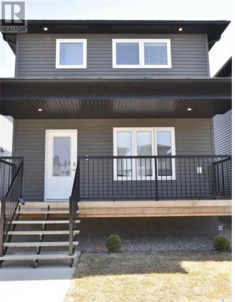 House for rent: 48 Brigham Road, Moose Jaw, Saskatchewan S6K 0A7