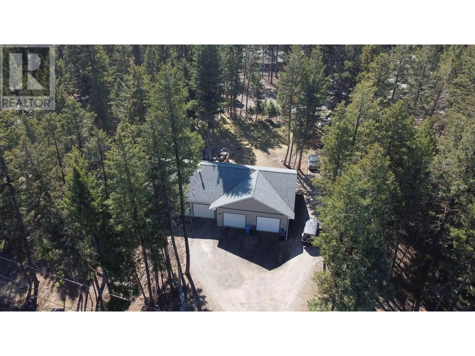 House for rent: 4838 Kitwanga Drive, 108 Mile Ranch, British Columbia V0K 2Z0
