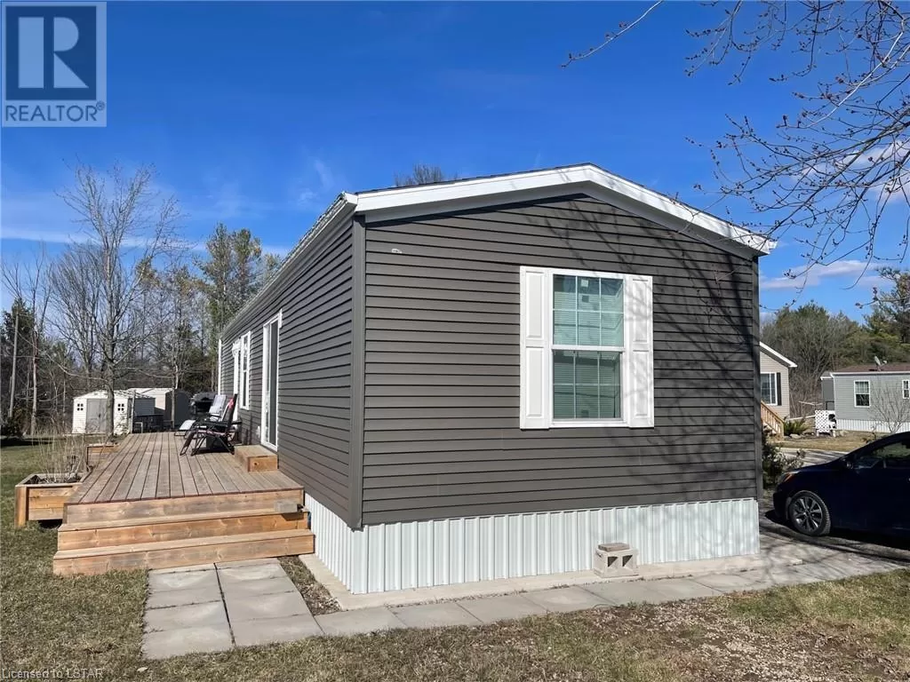 Mobile Home for rent: 4838 Switzer Drive Unit# A20, Appin, Ontario N0L 1A0