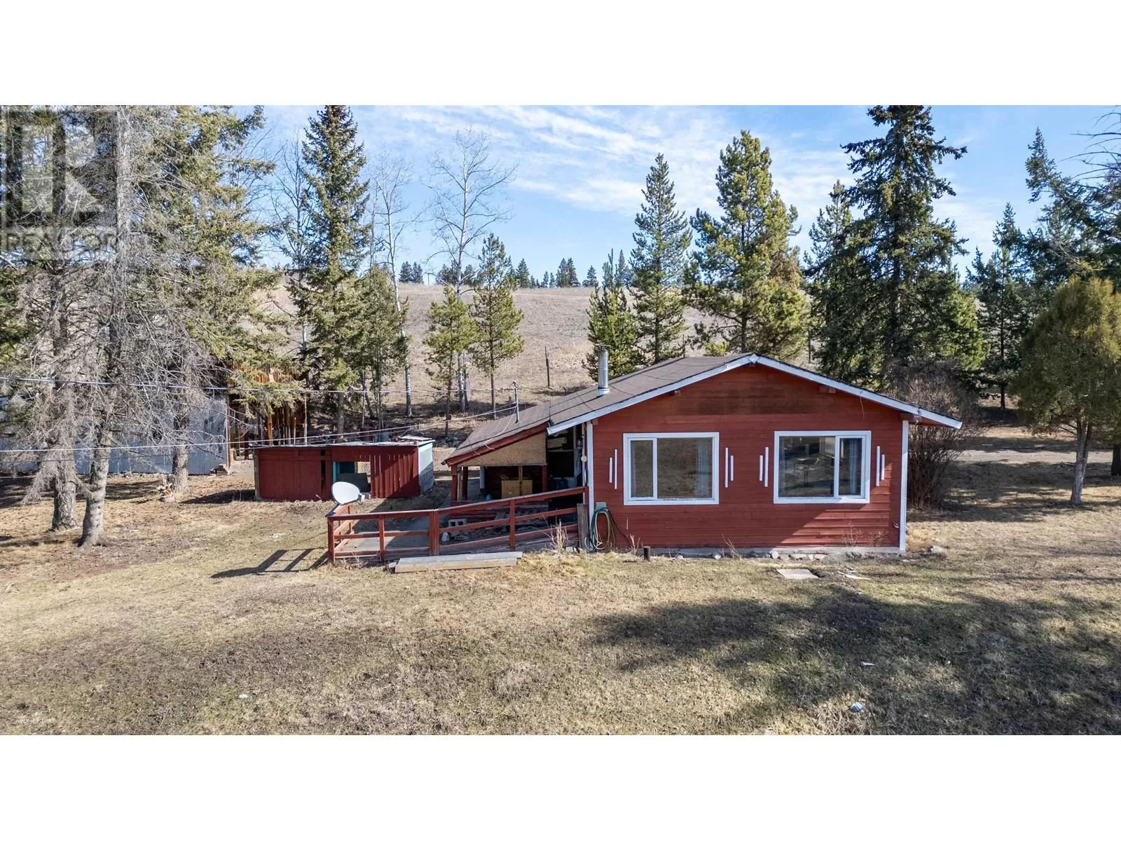 House for rent: 4957 Telqua Drive, 108 Mile Ranch, British Columbia V0K 2Z0