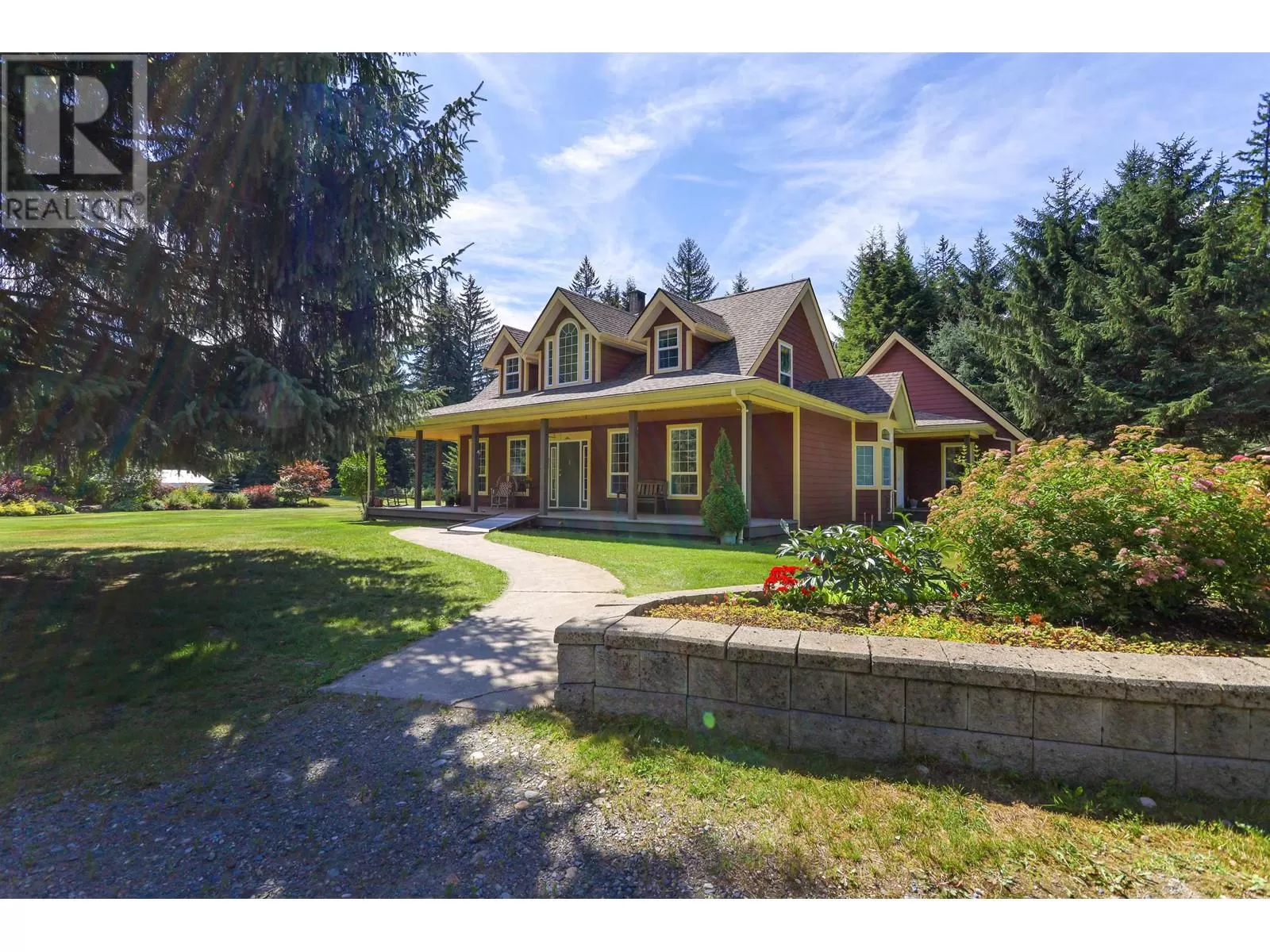 House for rent: 499 Quatsino Boulevard, Kitimat, British Columbia V8C 2G6