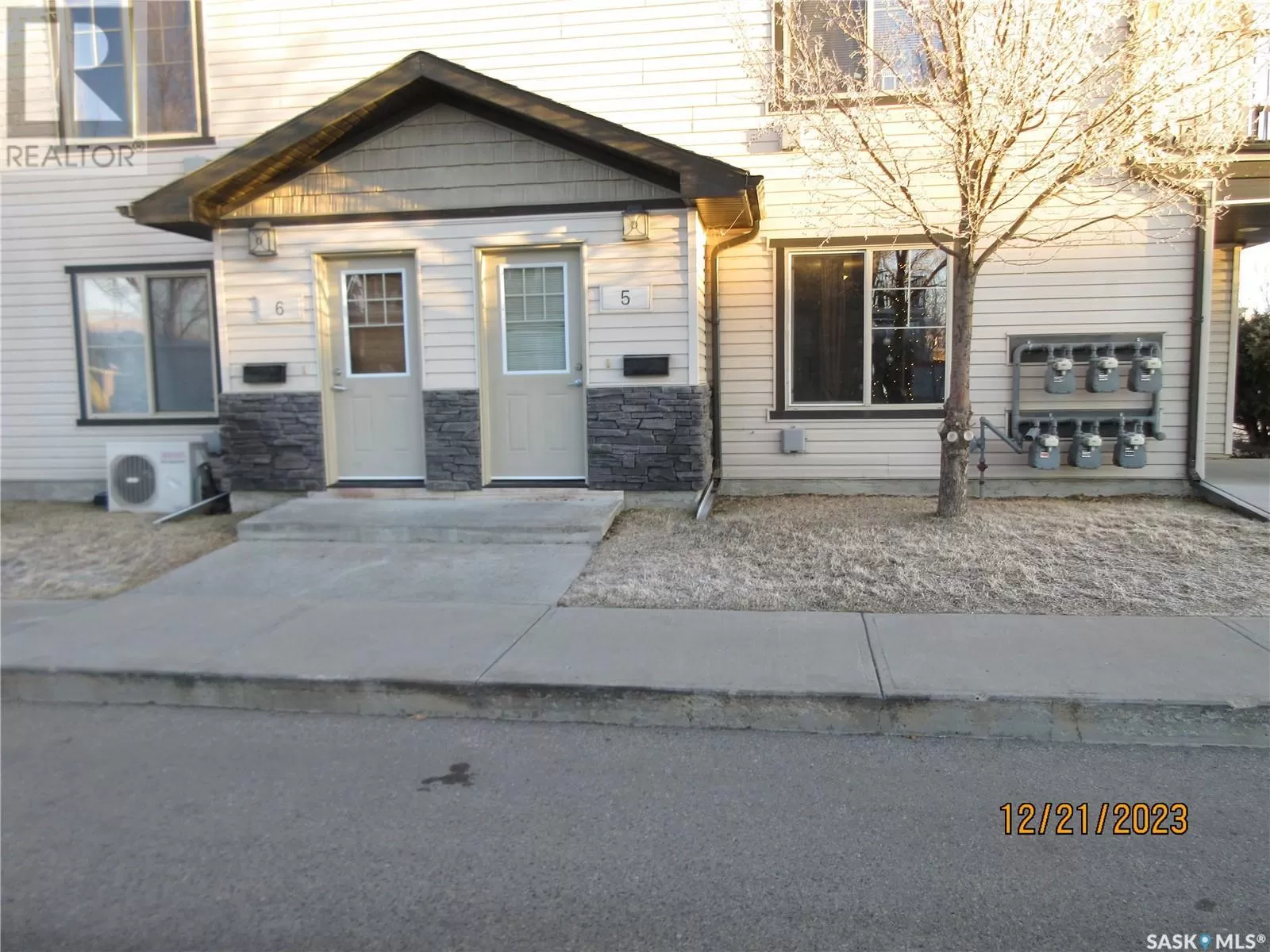 Apartment for rent: 5 5011 James Hill Road, Regina, Saskatchewan S4W 0B9