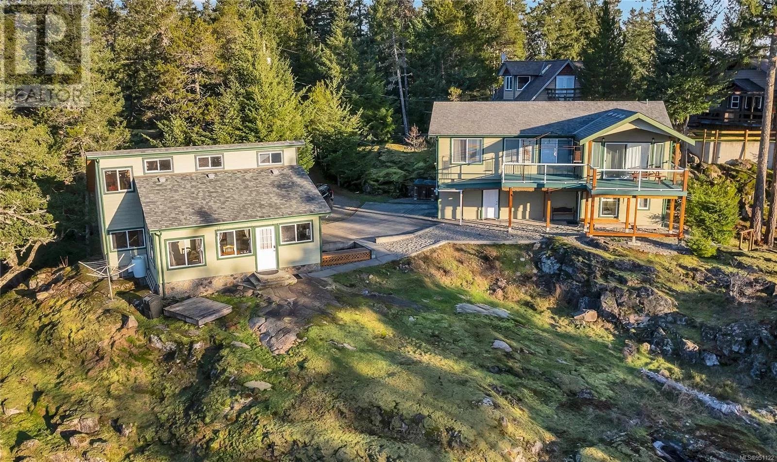 House for rent: 5 620 Helanton Rd, Quadra Island, British Columbia V0P 1N0