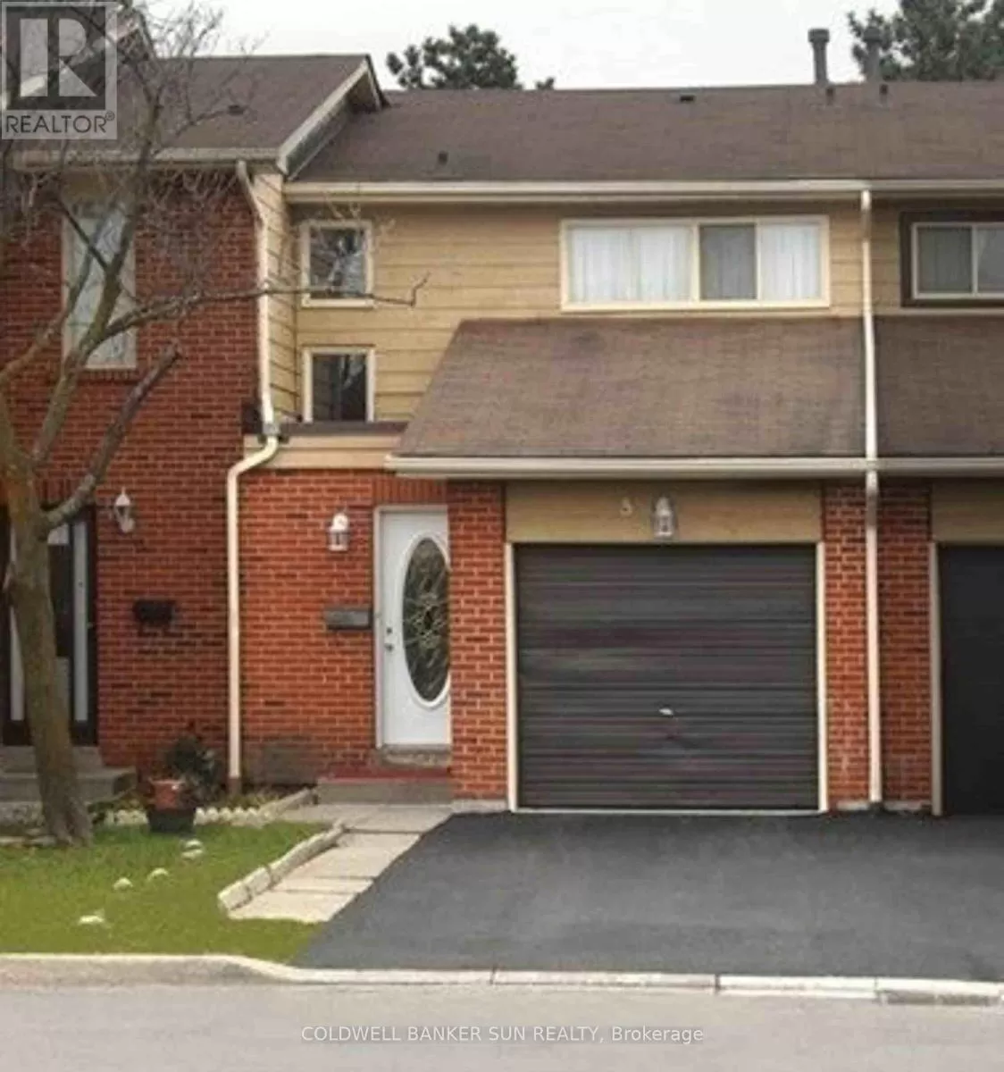 Row / Townhouse for rent: 5 Foster Cres, Brampton, Ontario L6V 3M7