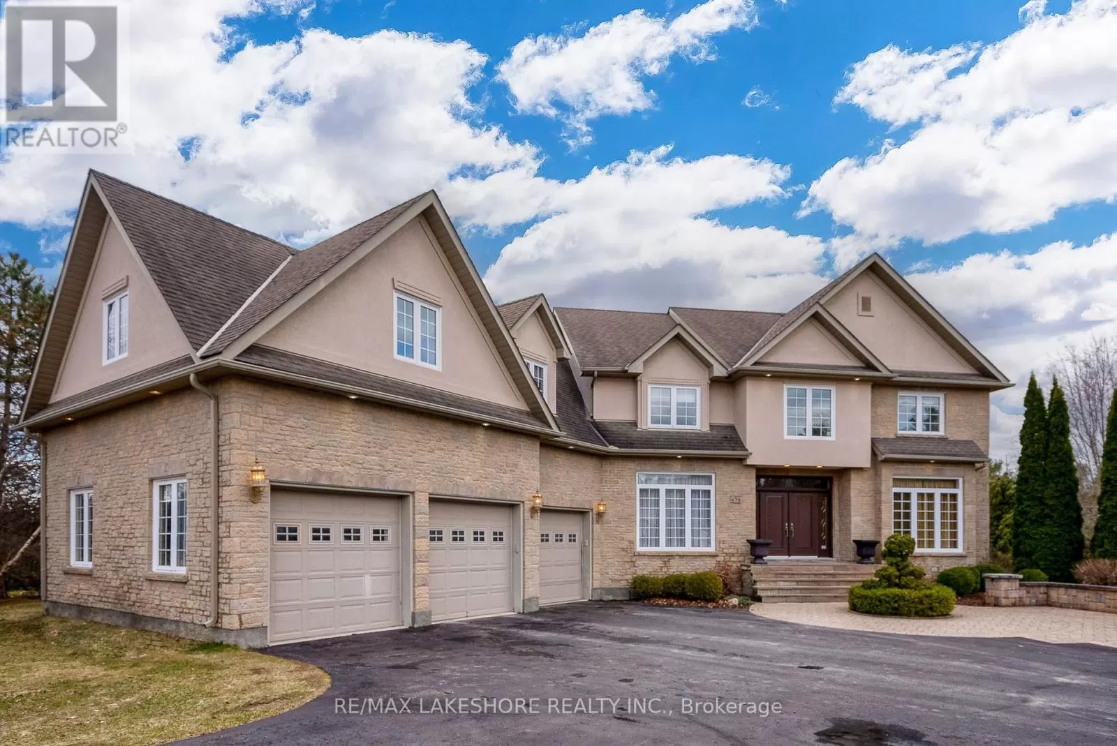 House for rent: 5 Lynden Crt, Hamilton Township, Ontario K9A 4J9