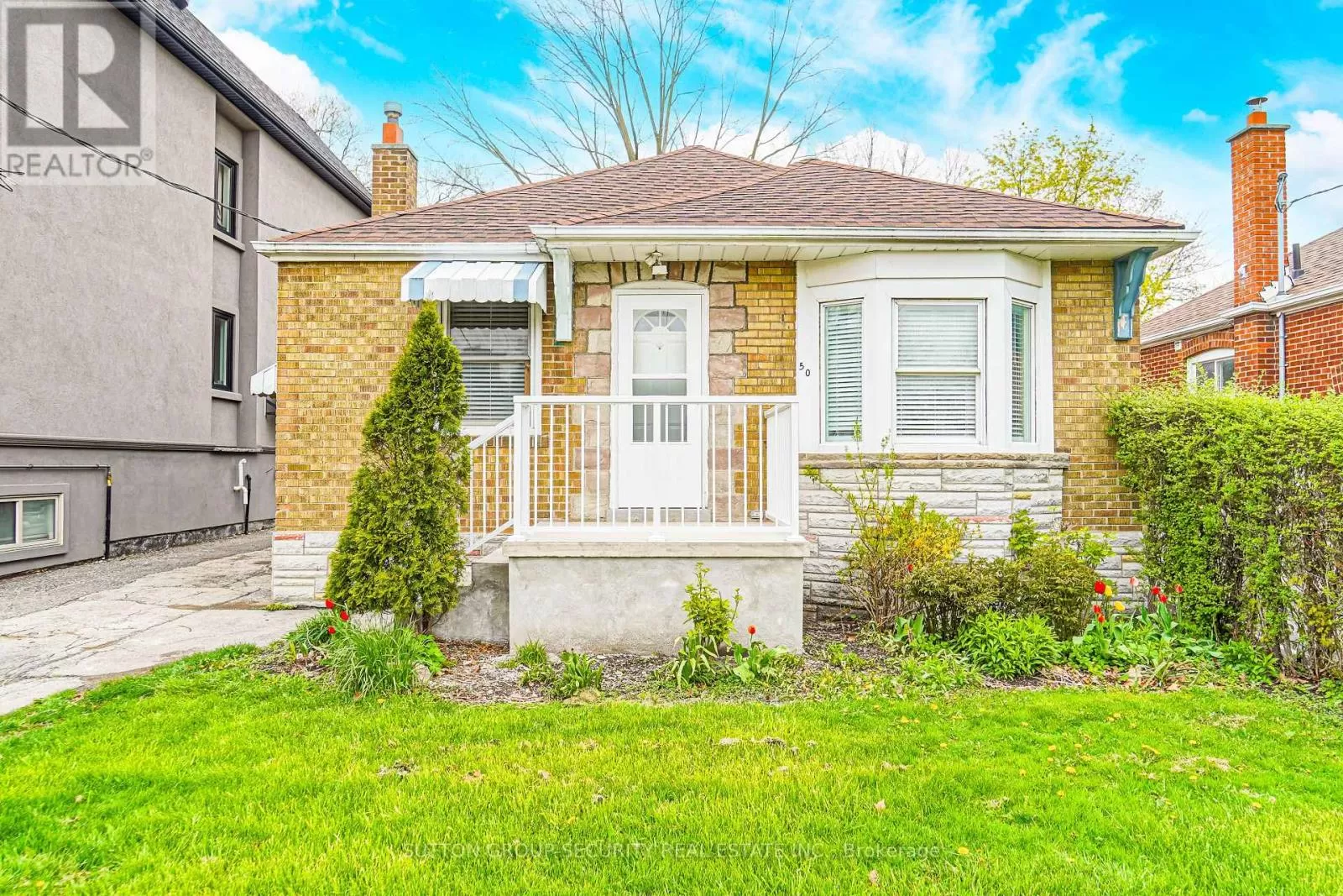 House for rent: 50 William Street, Toronto, Ontario M9N 2G7