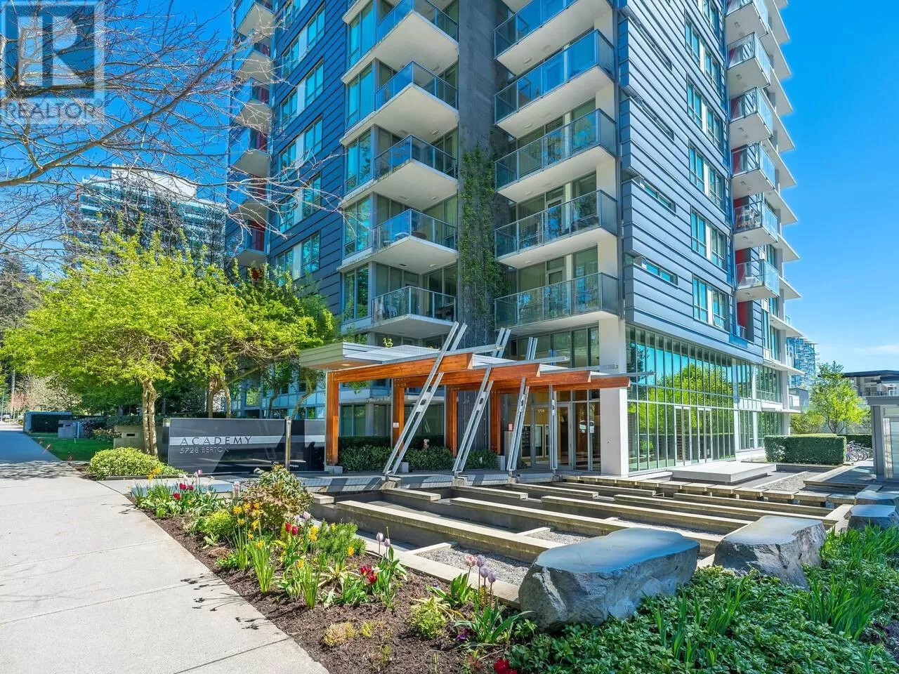 Apartment for rent: 502 5728 Berton Avenue, Vancouver, British Columbia V6S 0E5