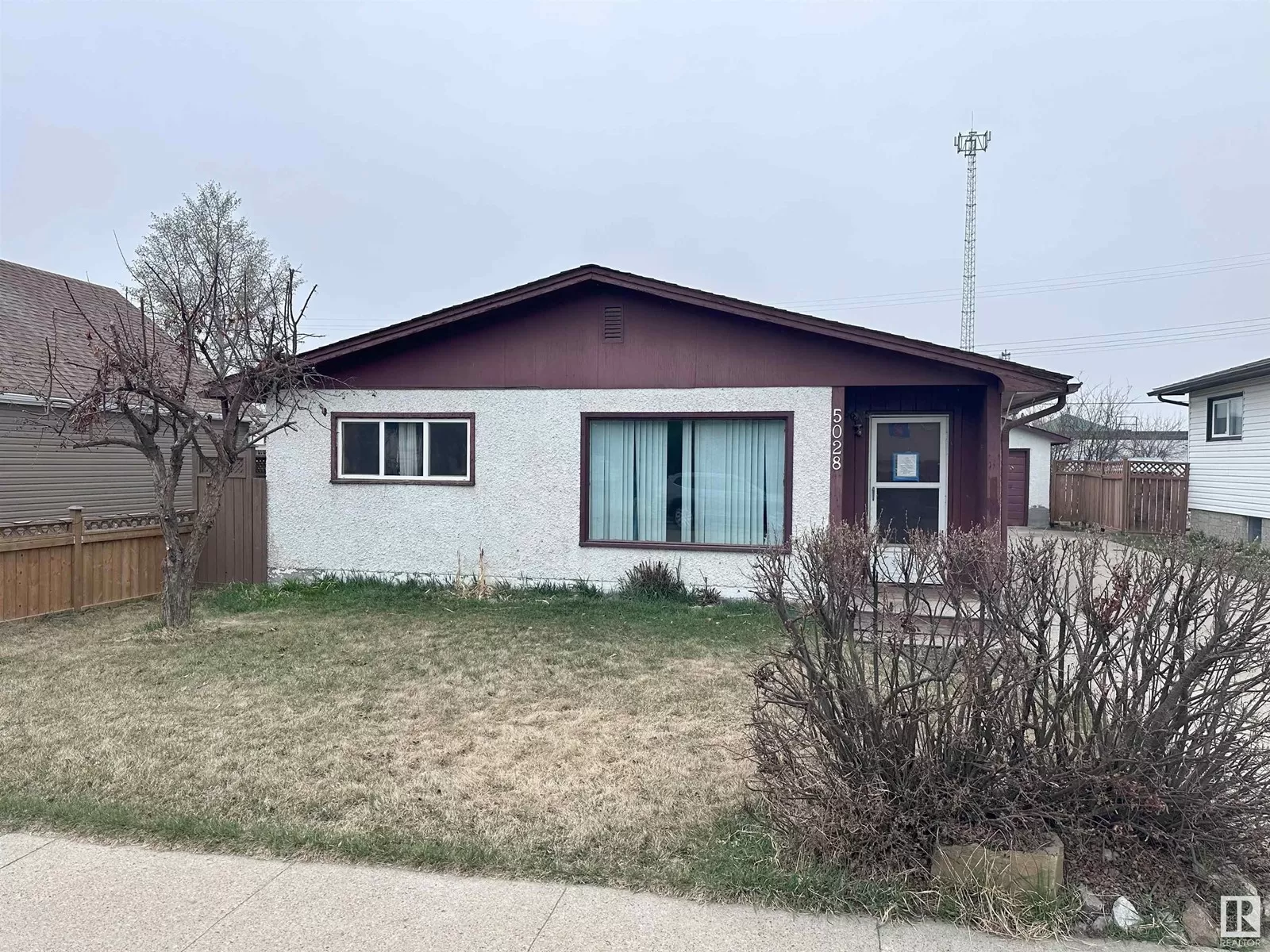House for rent: 5028 49 Av, Onoway, Alberta T0E 1V0