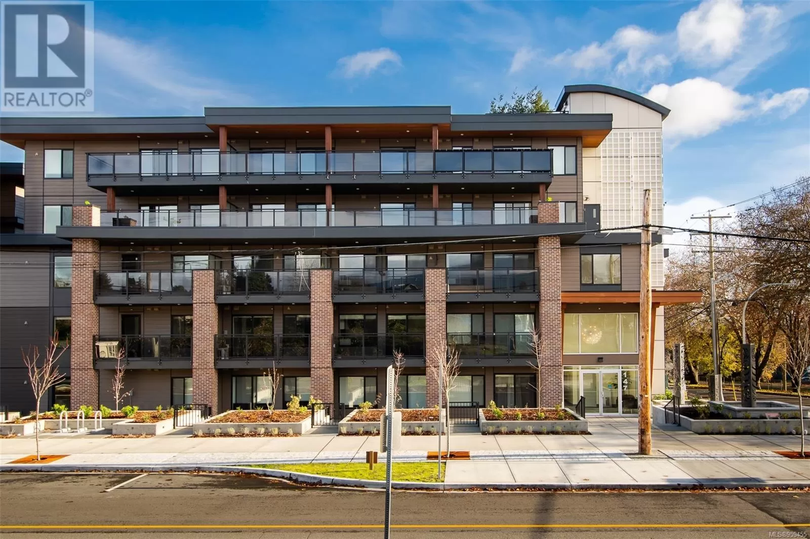 Apartment for rent: 503 135 Haliburton St, Nanaimo, British Columbia V9R 4V9