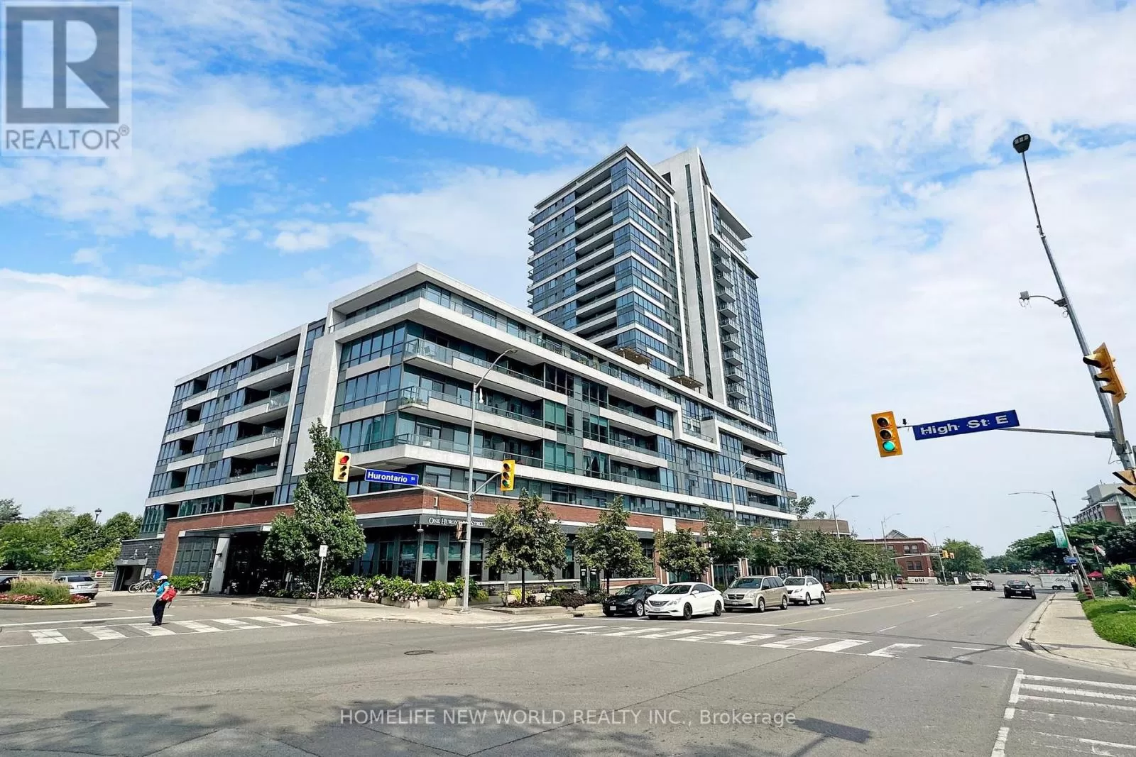 Apartment for rent: #506 -1 Hurontario St, Mississauga, Ontario L5G 0A3