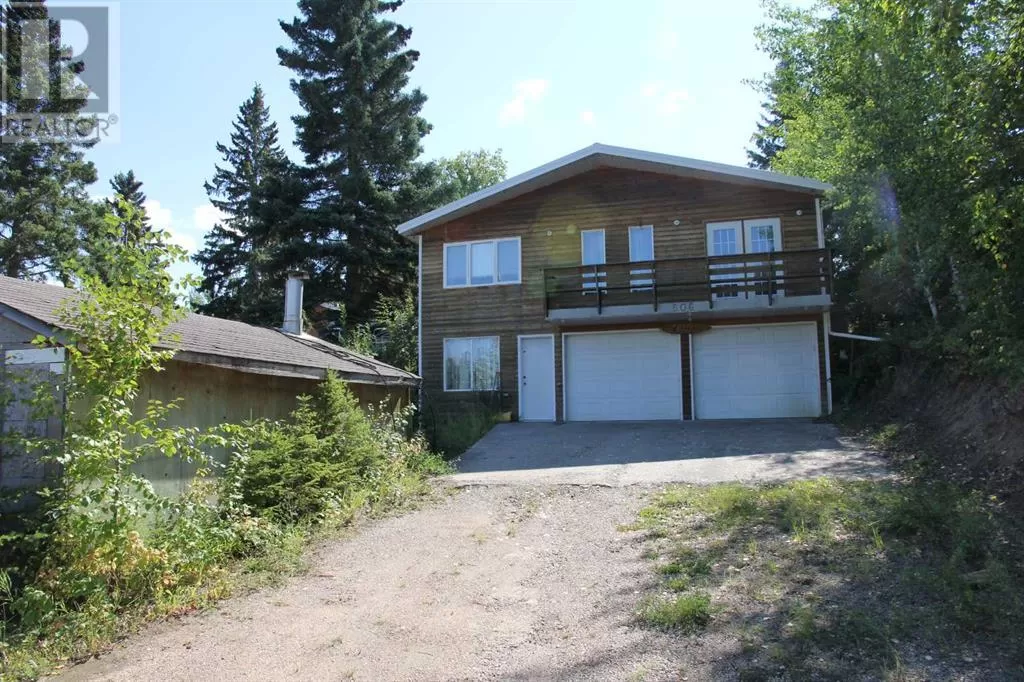 House for rent: 506 Loon Drive, Loon Lake, Saskatchewan S0M 1L0