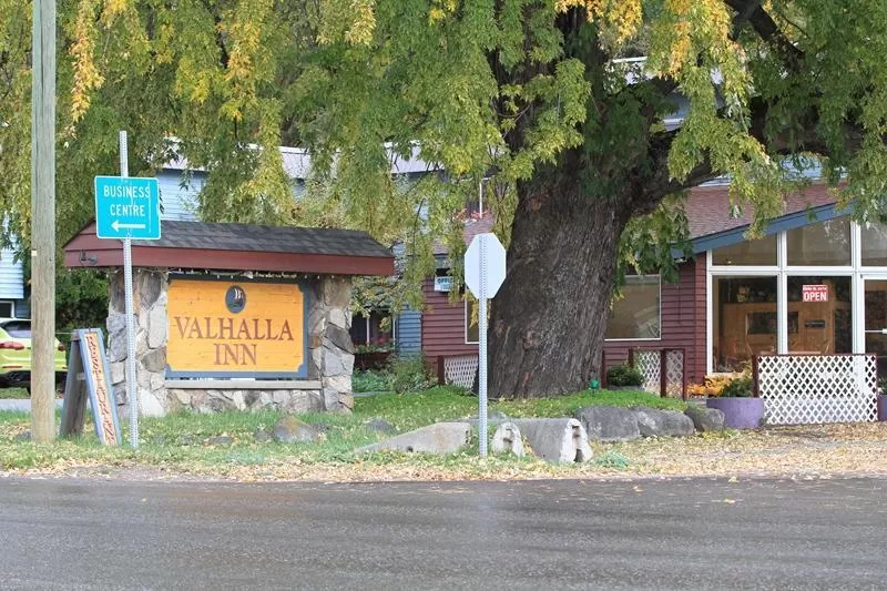 509 Slocan Avenue, Village of New Denver, British Columbia V0G 1S0