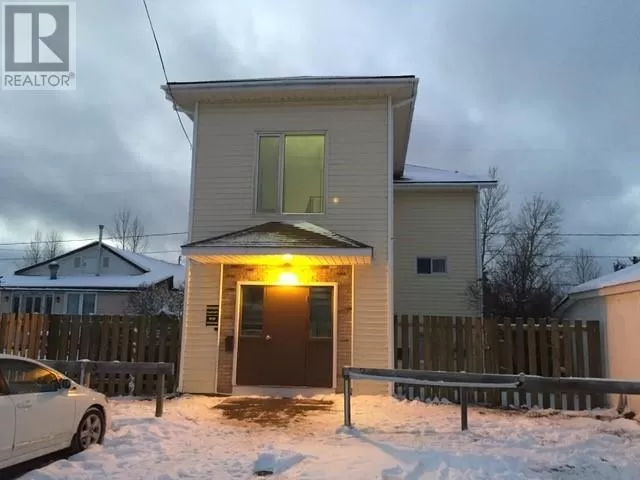 Multi-Family for rent: 511 First St W, GERALDTON, Ontario P0T 1M0