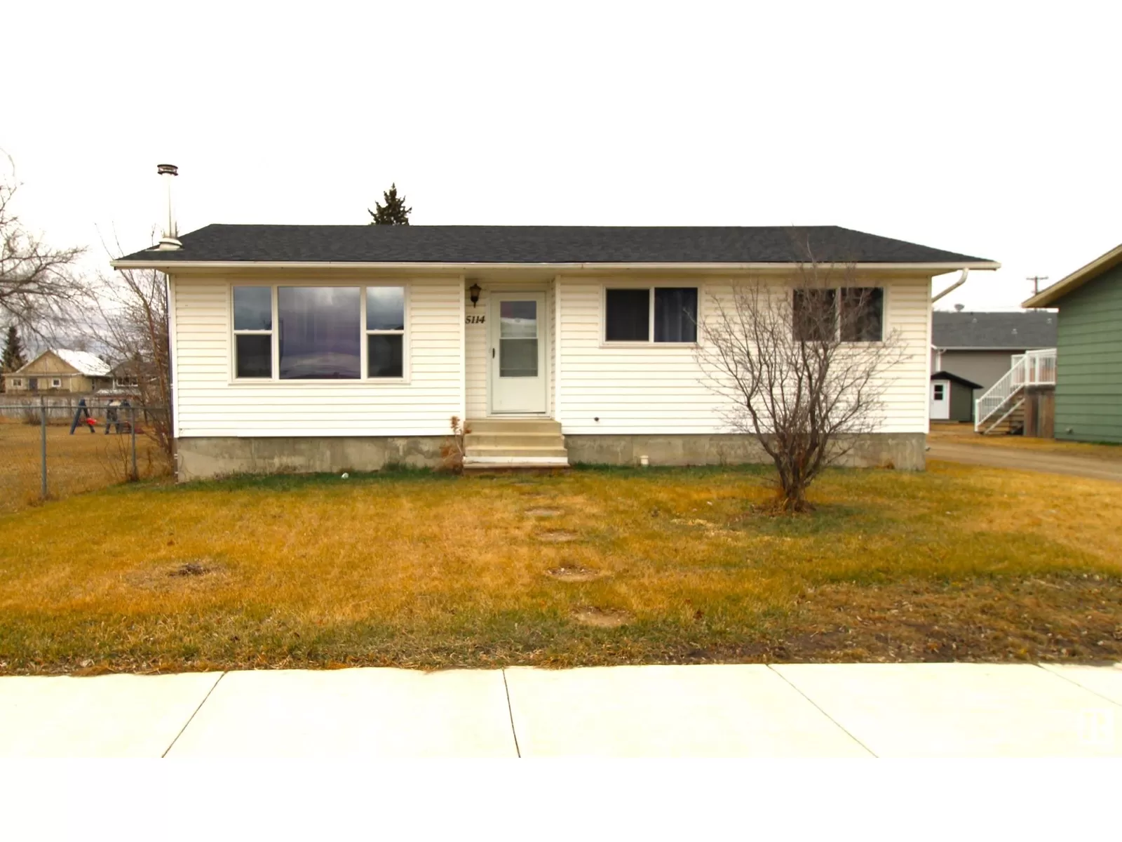 House for rent: 5114 52 Av, St. Paul Town, Alberta T0A 3A1