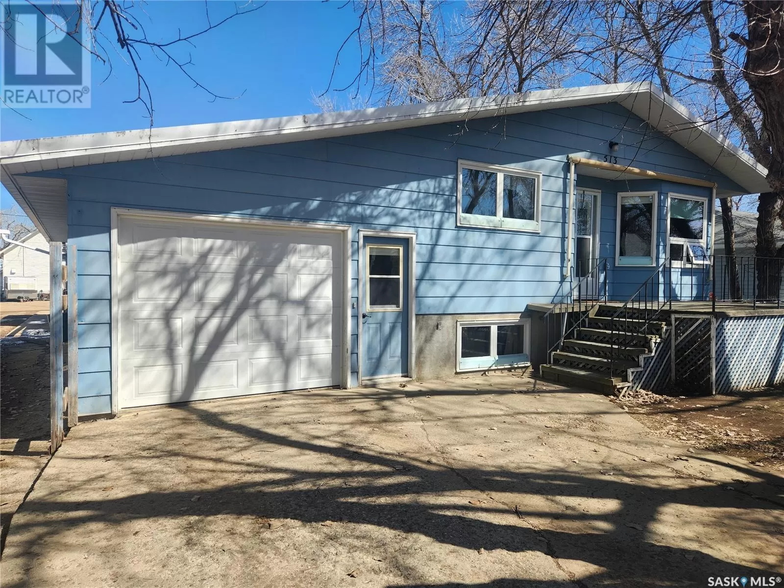 House for rent: 513 Beckwell Avenue, Radville, Saskatchewan S0C 2G0