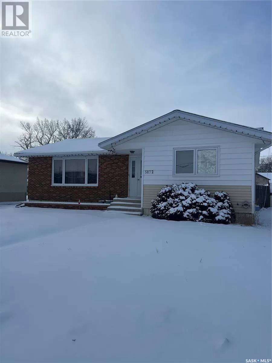 House for rent: 5172 Kings Avenue, Gull Lake, Saskatchewan S0N 1A0