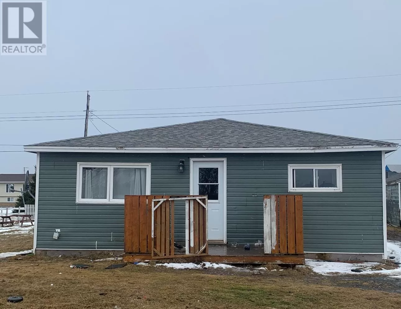 House for rent: 52 5th Street, Wabana, Newfoundland & Labrador a0a 4h0