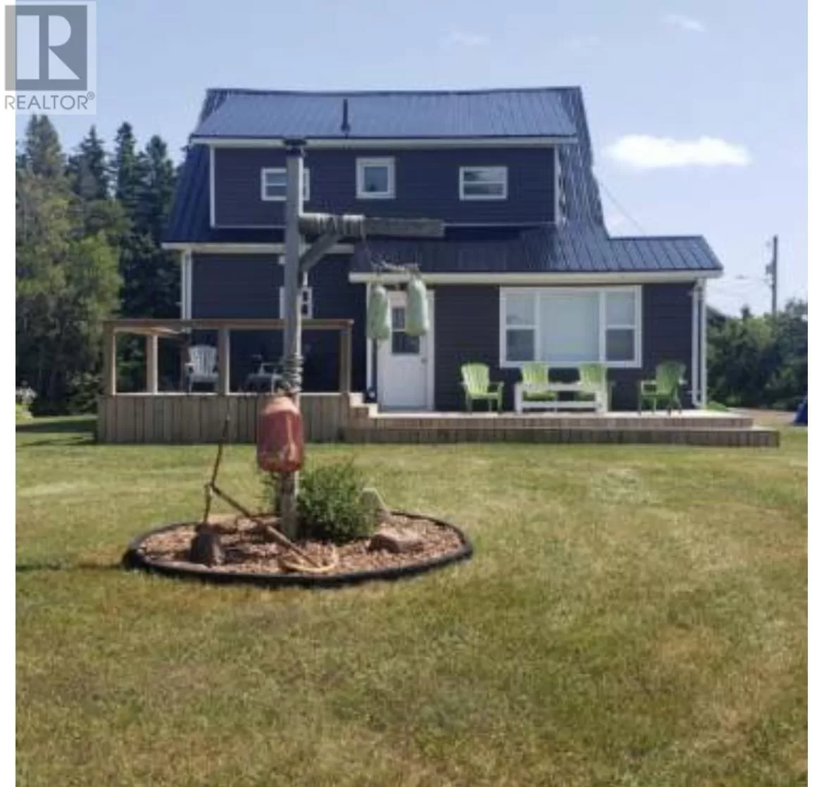 House for rent: 52 Queen Street, Northport, Prince Edward Island C0B 1B0