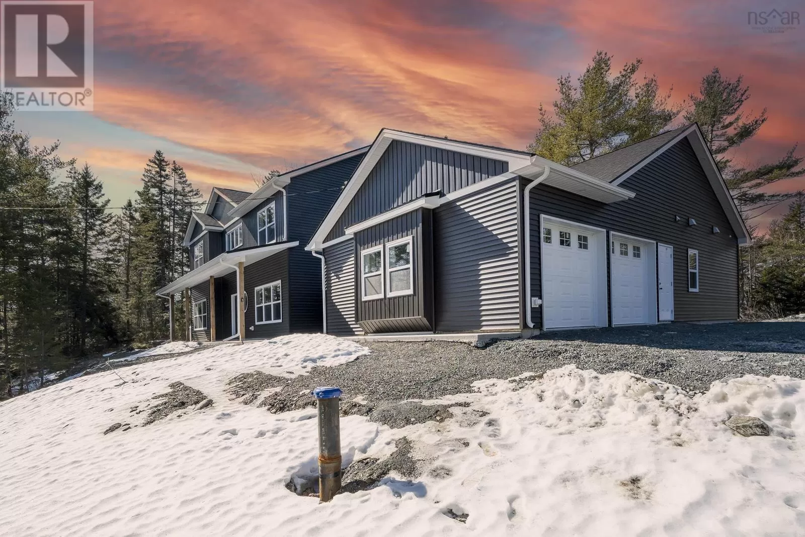 House for rent: 520 Perrin Drive, Fall River, Nova Scotia B2T 1X8