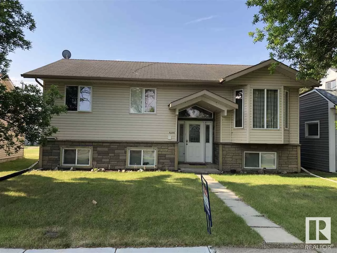 House for rent: 5208 51 Av, Bonnyville Town, Alberta T9N 2G9