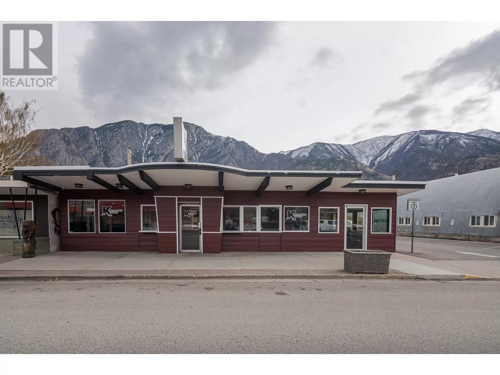 Other for rent: 521 7th Avenue, Keremeos, British Columbia V0X 1N0