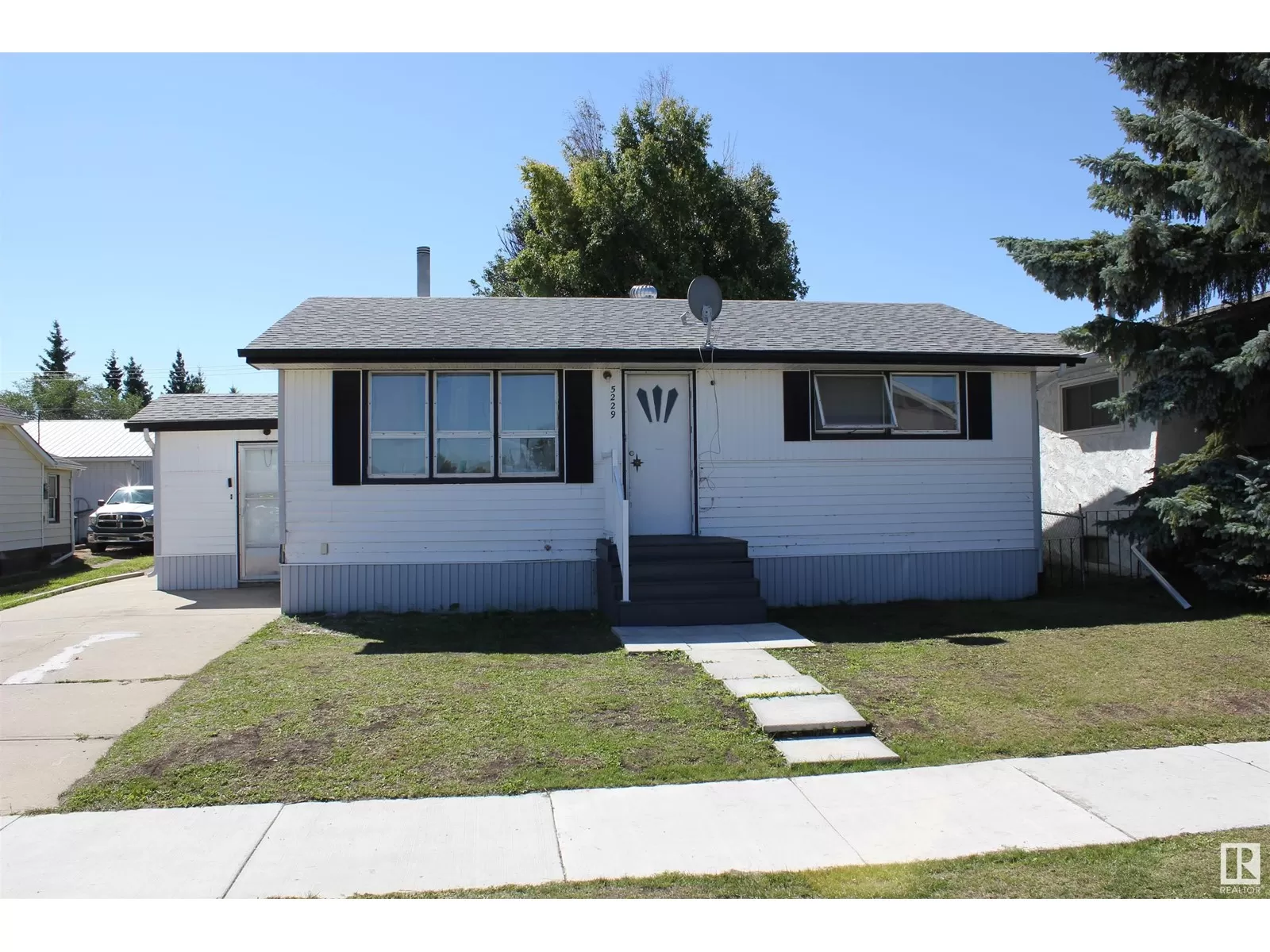 House for rent: 5229 49 Av, St. Paul Town, Alberta T0A 3A4