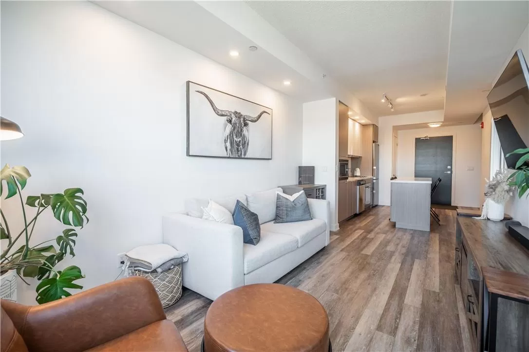 Apartment for rent: 5230 Dundas Street|unit #a326, Burlington, Ontario L7L 0J5