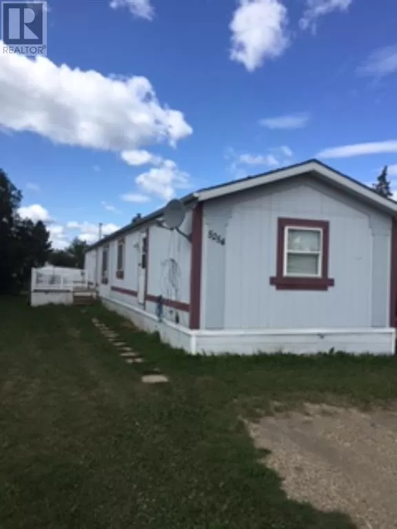 Manufactured Home/Mobile for rent: 5254 50 Street, Mayerthorpe, Alberta T0E 1N0