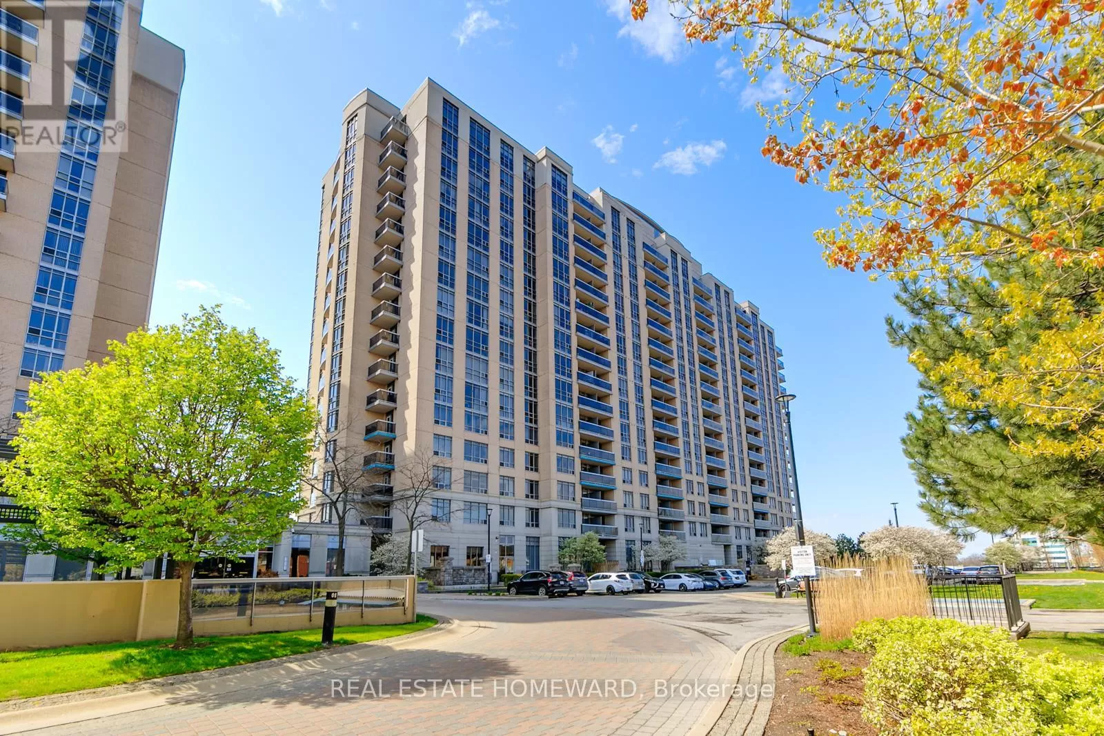 Apartment for rent: 529 - 18 Mondeo Drive, Toronto, Ontario M1P 5C8