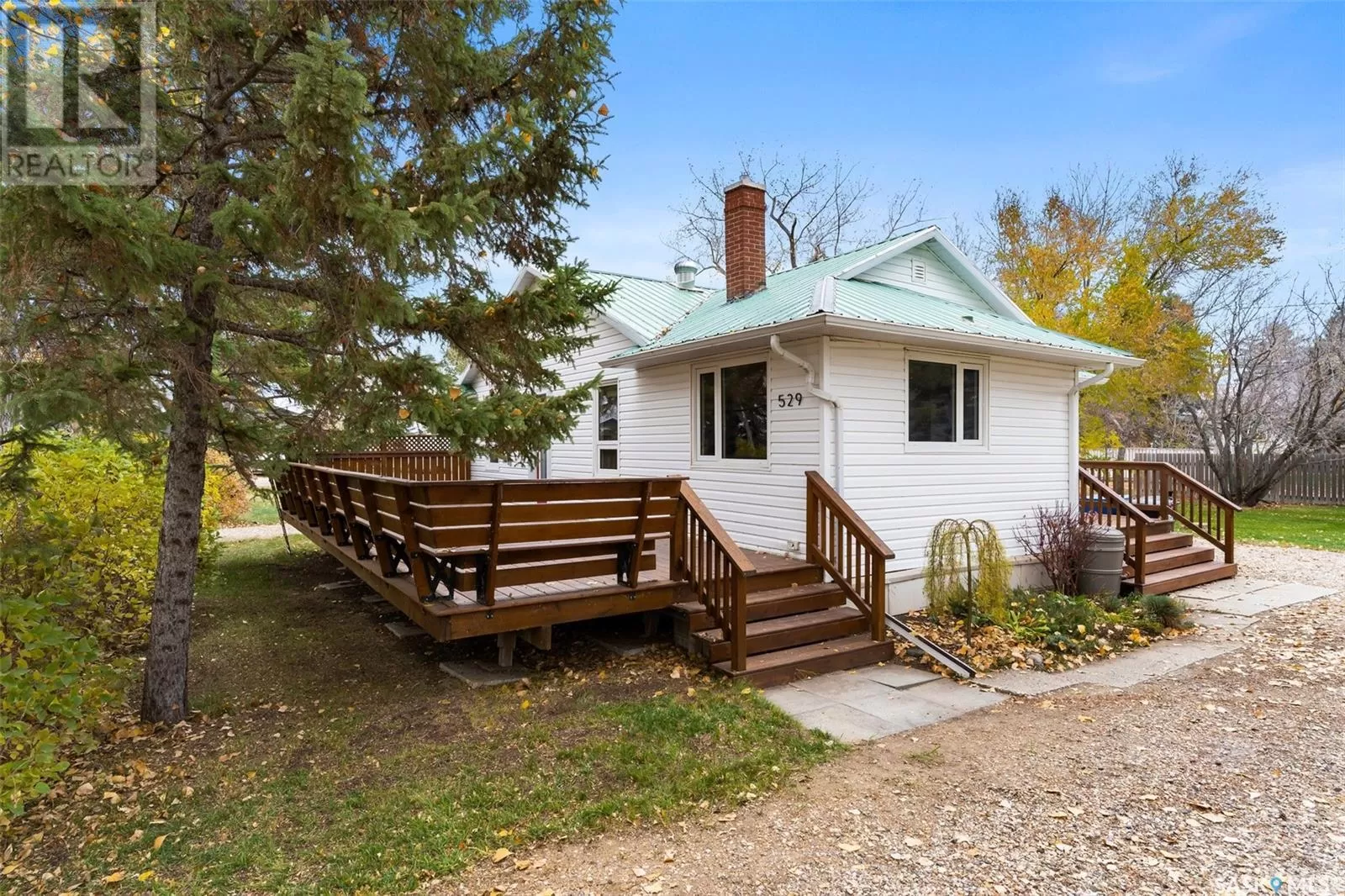 House for rent: 529 Montgomery Street, Midale, Saskatchewan S0C 1S0