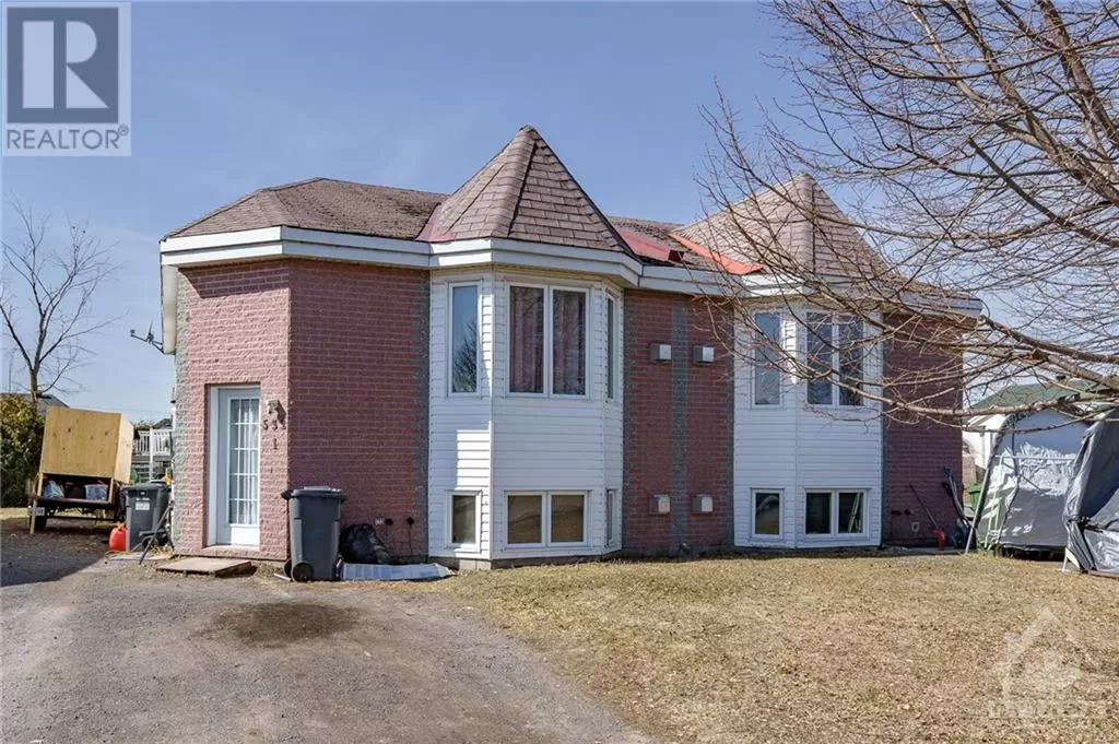 Duplex for rent: 530 Mario Street, Hawkesbury, Ontario K6A 3V4