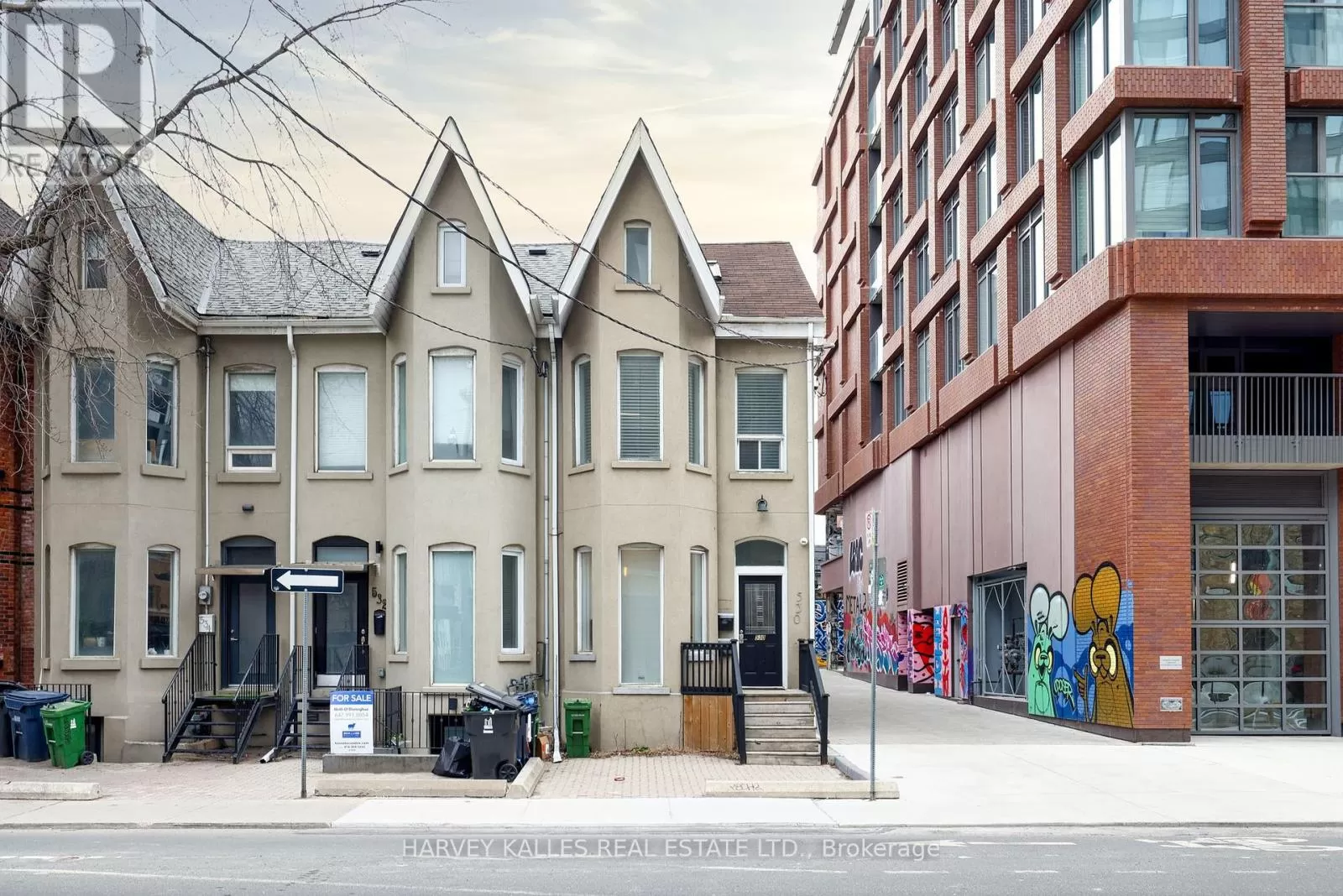 Duplex for rent: 530 Richmond Street W, Toronto, Ontario M5V 1Y4