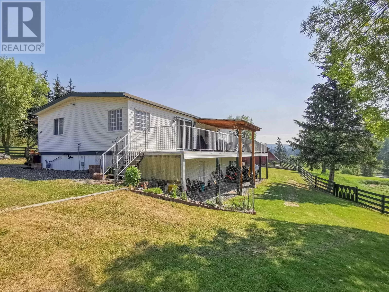 Manufactured Home/Mobile for rent: 5307 Canim-hendrix Lake Road, 100 Mile House, British Columbia V0K 2E0