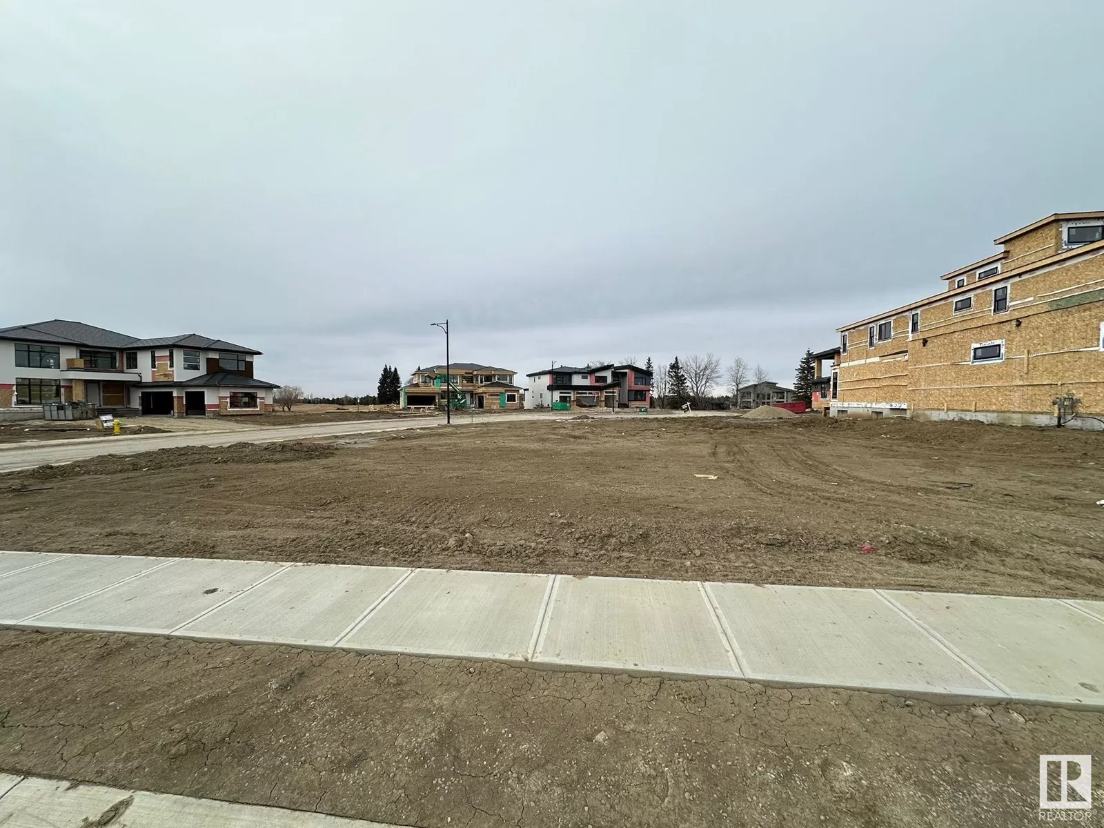 No Building for rent: #534 52327 Rge Rd 233 Sw, Rural Strathcona County, Alberta T8B 1C7
