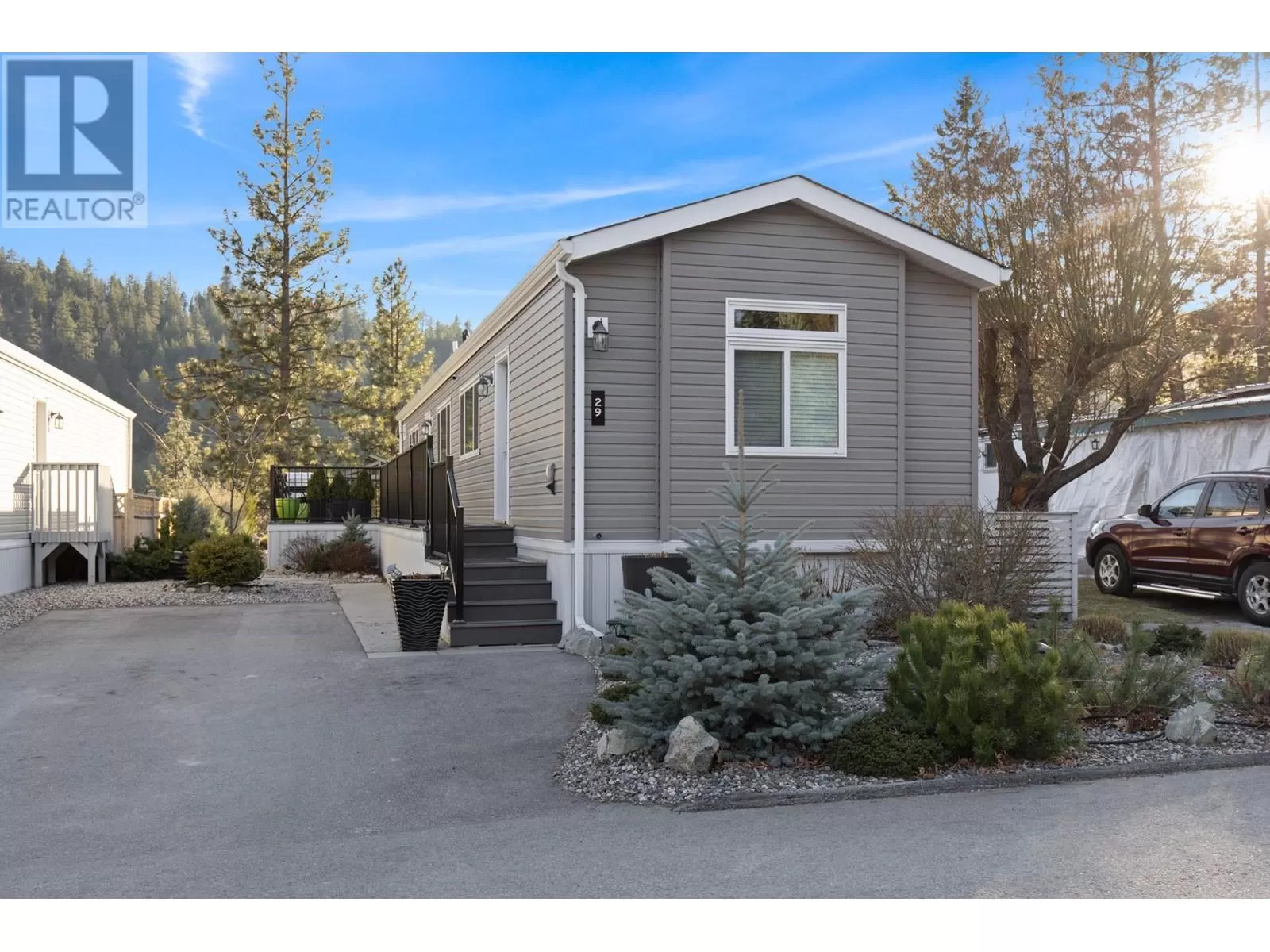 Manufactured Home for rent: 5371 Princeton Avenue Unit# 29, Peachland, British Columbia V0H 1X8