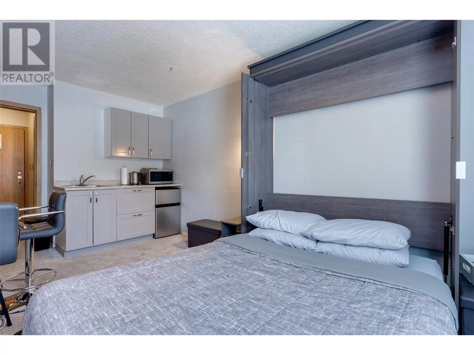 Apartment for rent: 5375 Big White Road Unit# 230, Big White, British Columbia V1P 1P3