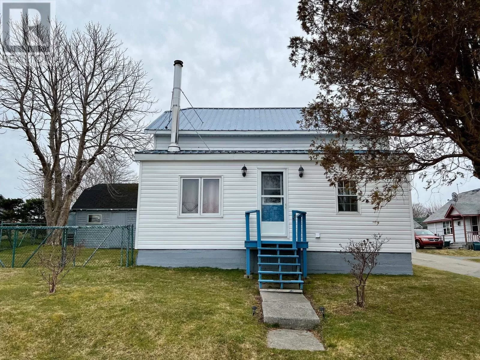 House for rent: 55 North Street, Lockeport, Nova Scotia B0T 1L0