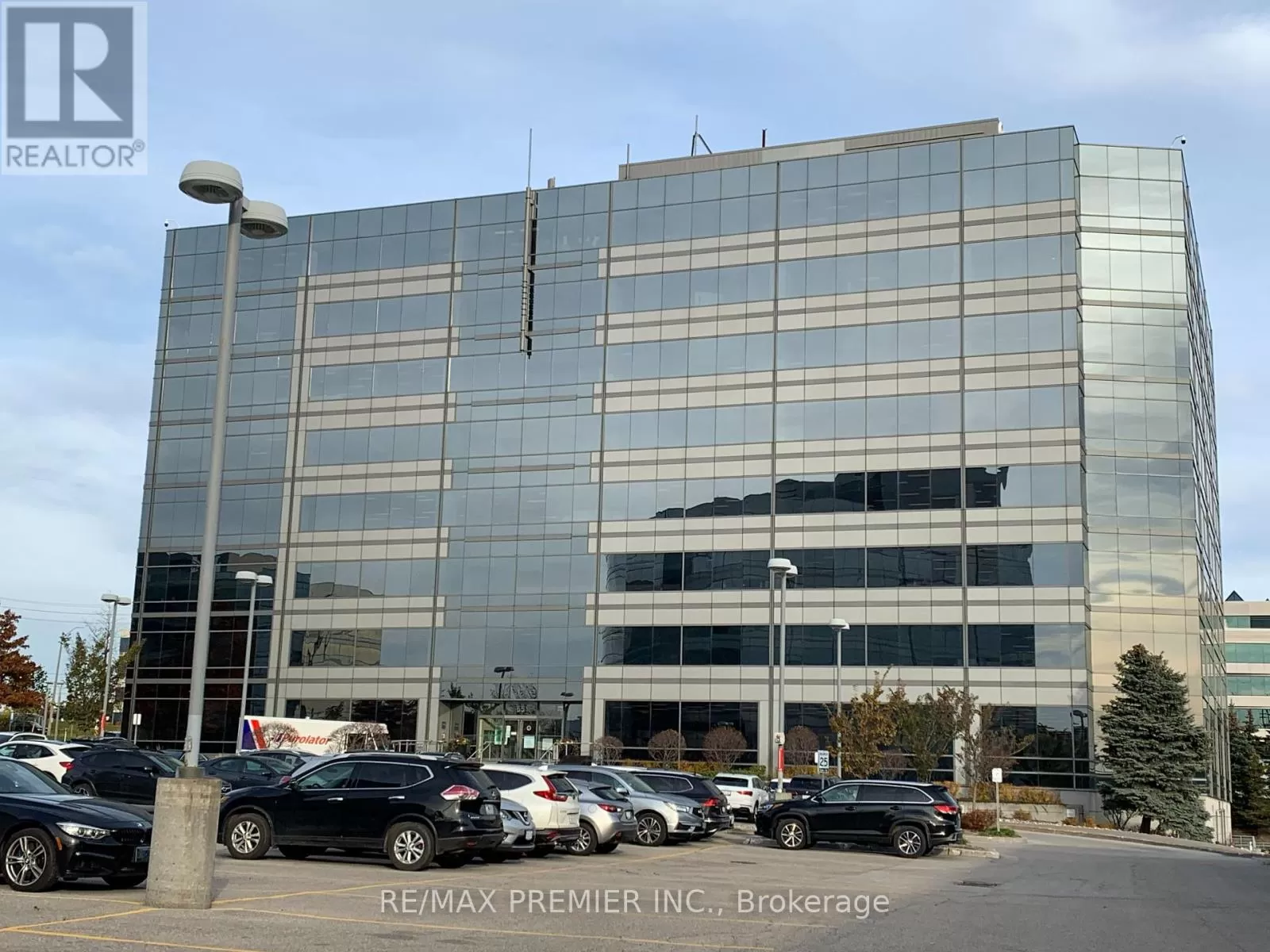Offices for rent: 550-10 - 55 Commerce Valley Drive, Markham, Ontario L3T 7V9
