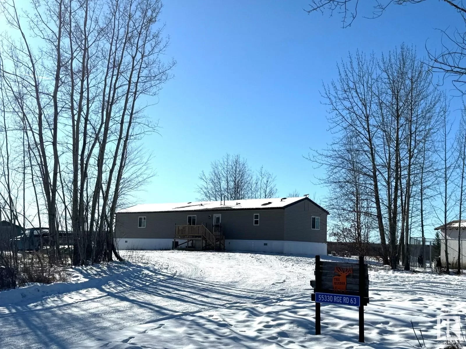 House for rent: 55330 Rrd 63, Rural Lac Ste. Anne County, Alberta T0E 0B1