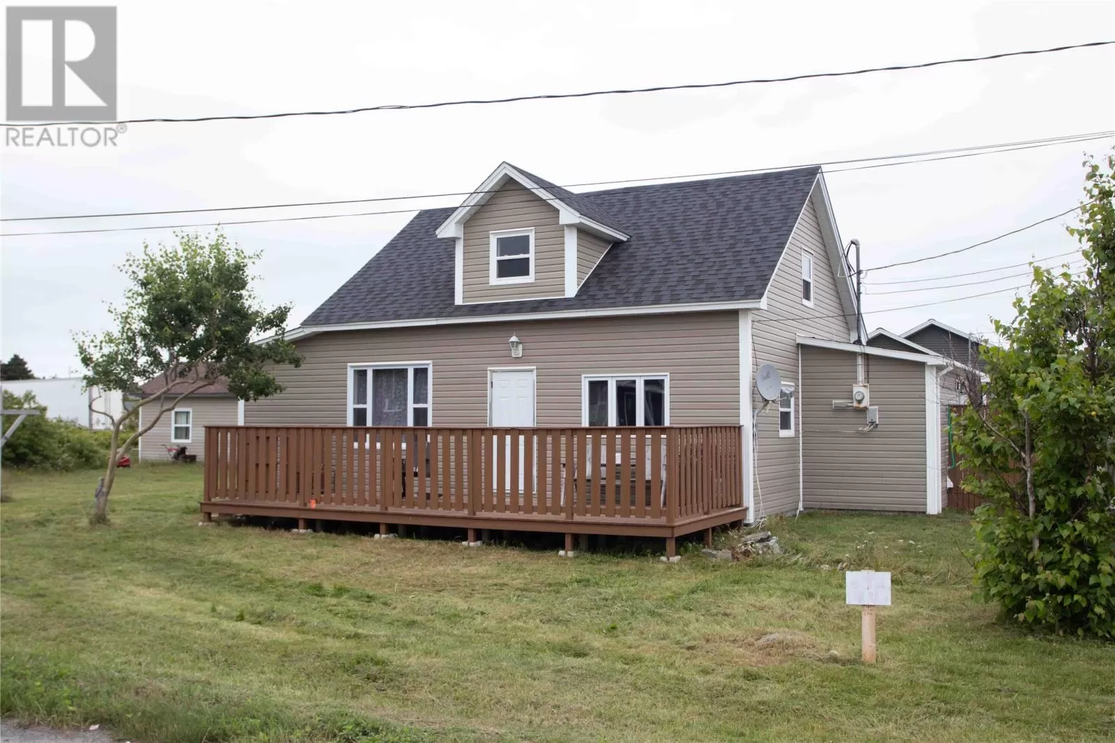 Two Apartment House for rent: 55-59 Neck Road, Bonavista, Newfoundland & Labrador A0C 1C0