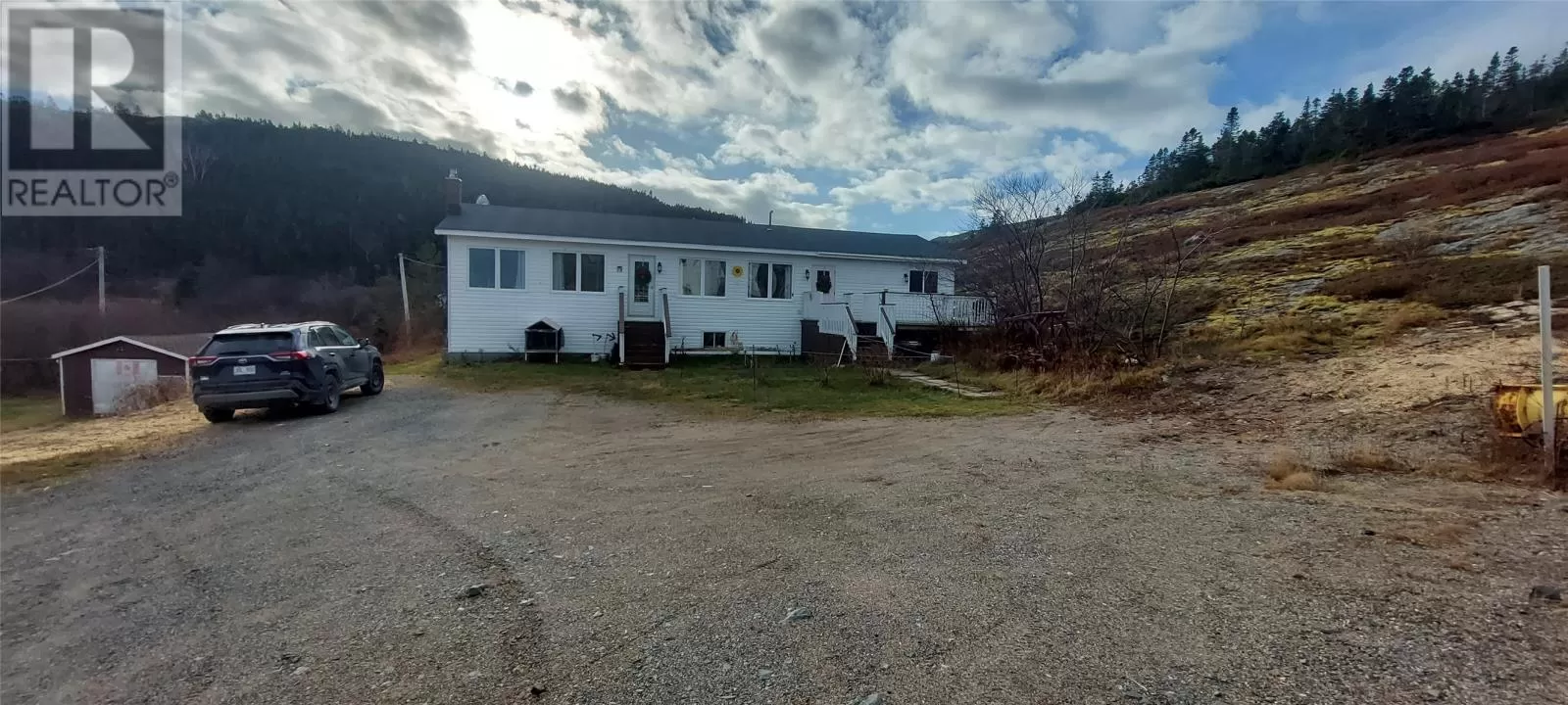 Two Apartment House for rent: 56 Mountianview Road, Salvage, Newfoundland & Labrador A0G 3X0