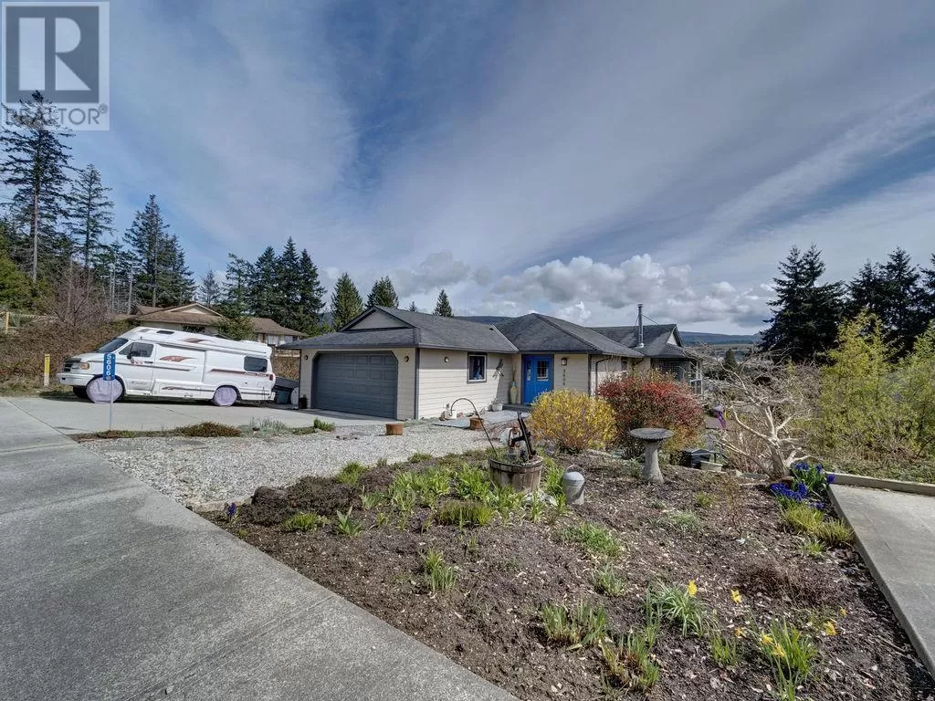 House for rent: 5606 Medusa Place, Sechelt, British Columbia V0N 3A0