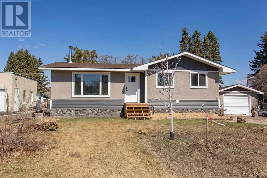 House for rent: 5610 54 Avenue, Lacombe, Alberta T4L 1L6