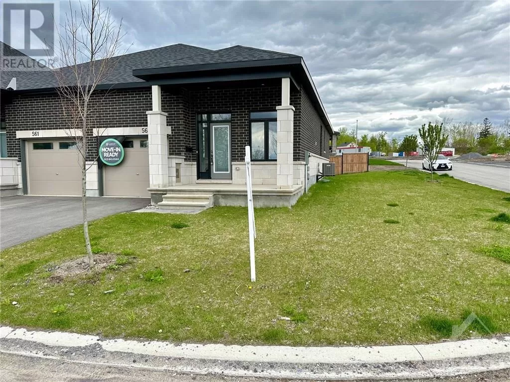 House for rent: 563 Knotridge Street, Ottawa, Ontario K1W 0M2