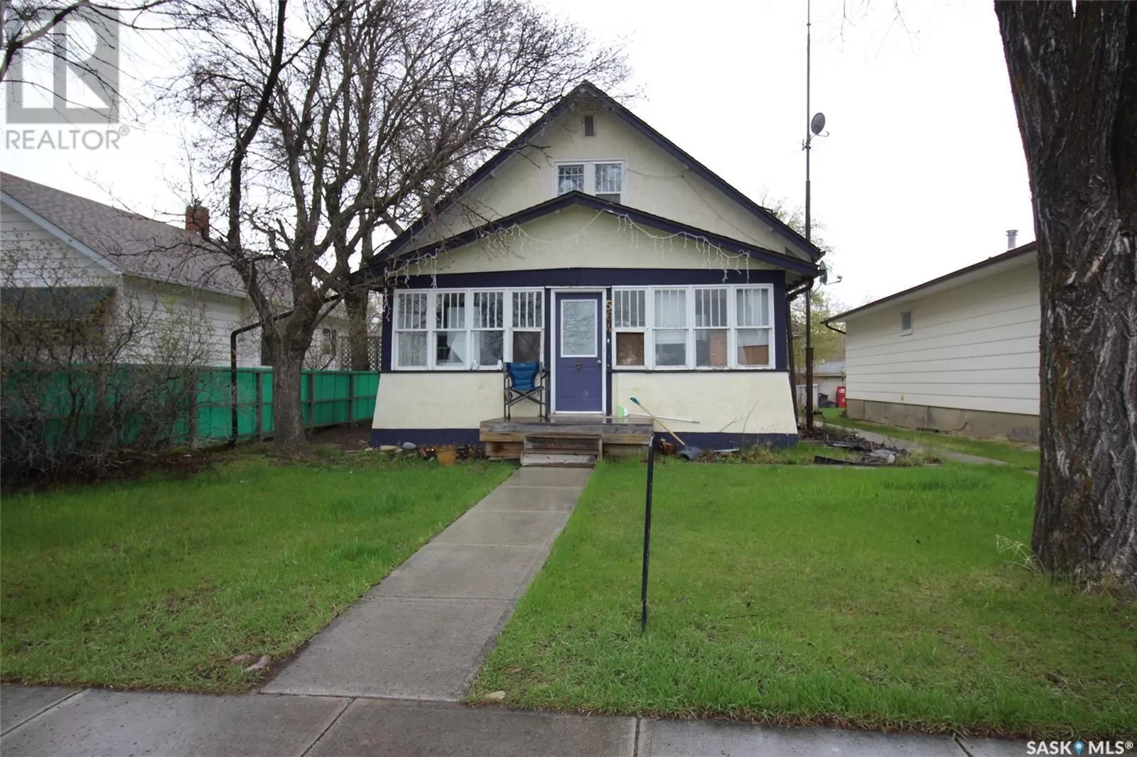 House for rent: 564 1st Street W, Shaunavon, Saskatchewan S0N 2M0
