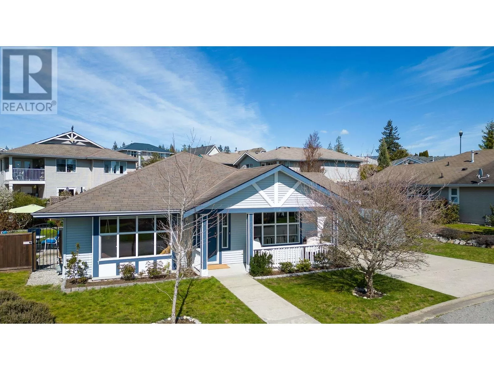 House for rent: 5670 Cascade Crescent, Sechelt, British Columbia V7Z 0M7