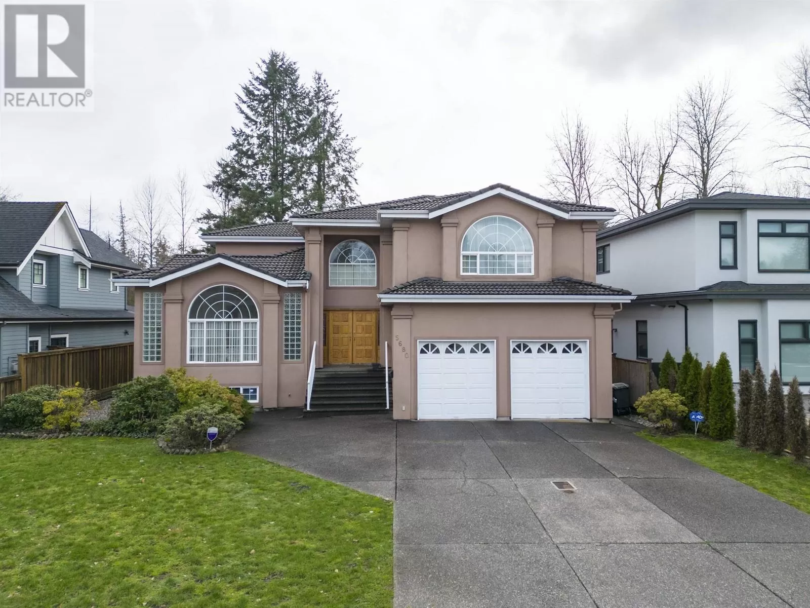 House for rent: 5680 Cedarwood Street, Burnaby, British Columbia V5G 2K6