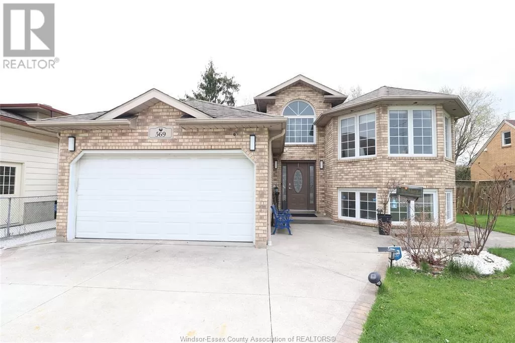 House for rent: 569 Cabana Road East, Windsor, Ontario N9G 1A5