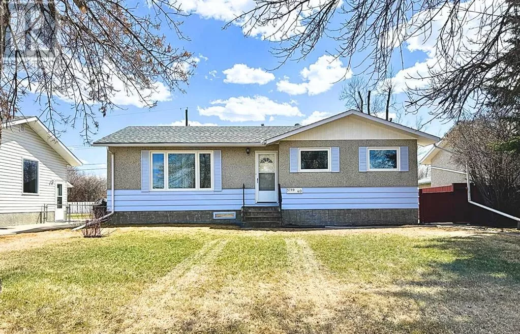 House for rent: 5719 40 Avenue, Stettler, Alberta T0C 2L1